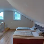 Loft Fuer Bis Zu 4 Personen *