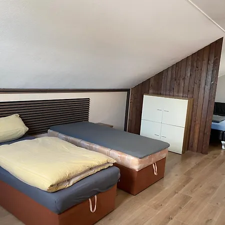 Loft Fuer Bis Zu 4 Personen アパート